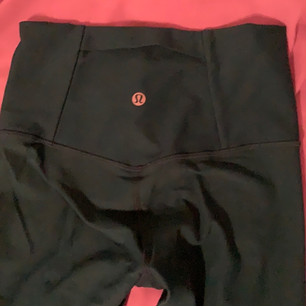 lulu leggings. in great shape. couple months old.